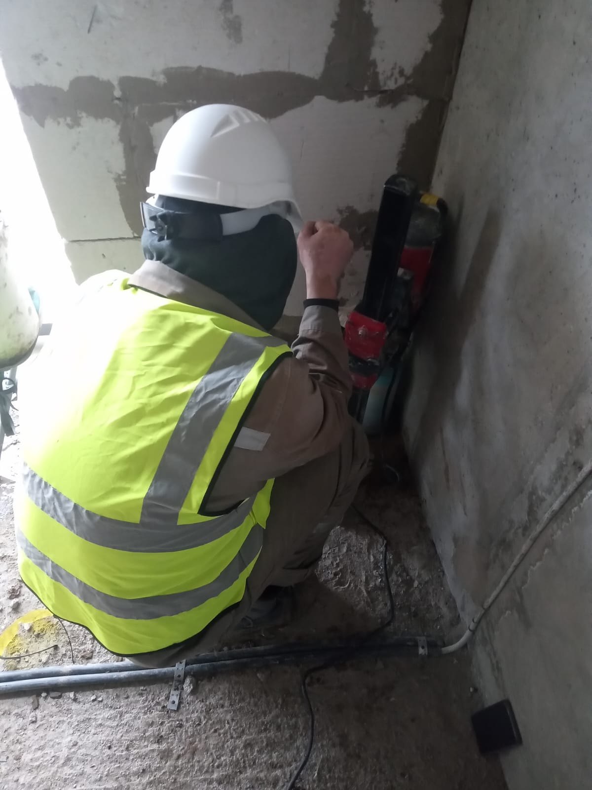 Алмазное бурение в верхней зоне